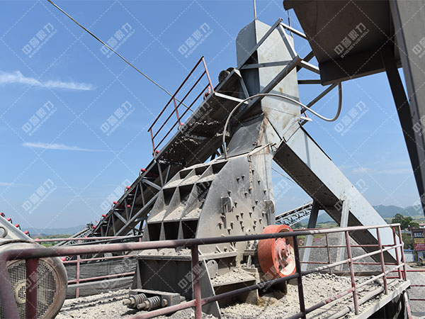 礦山粉碎機